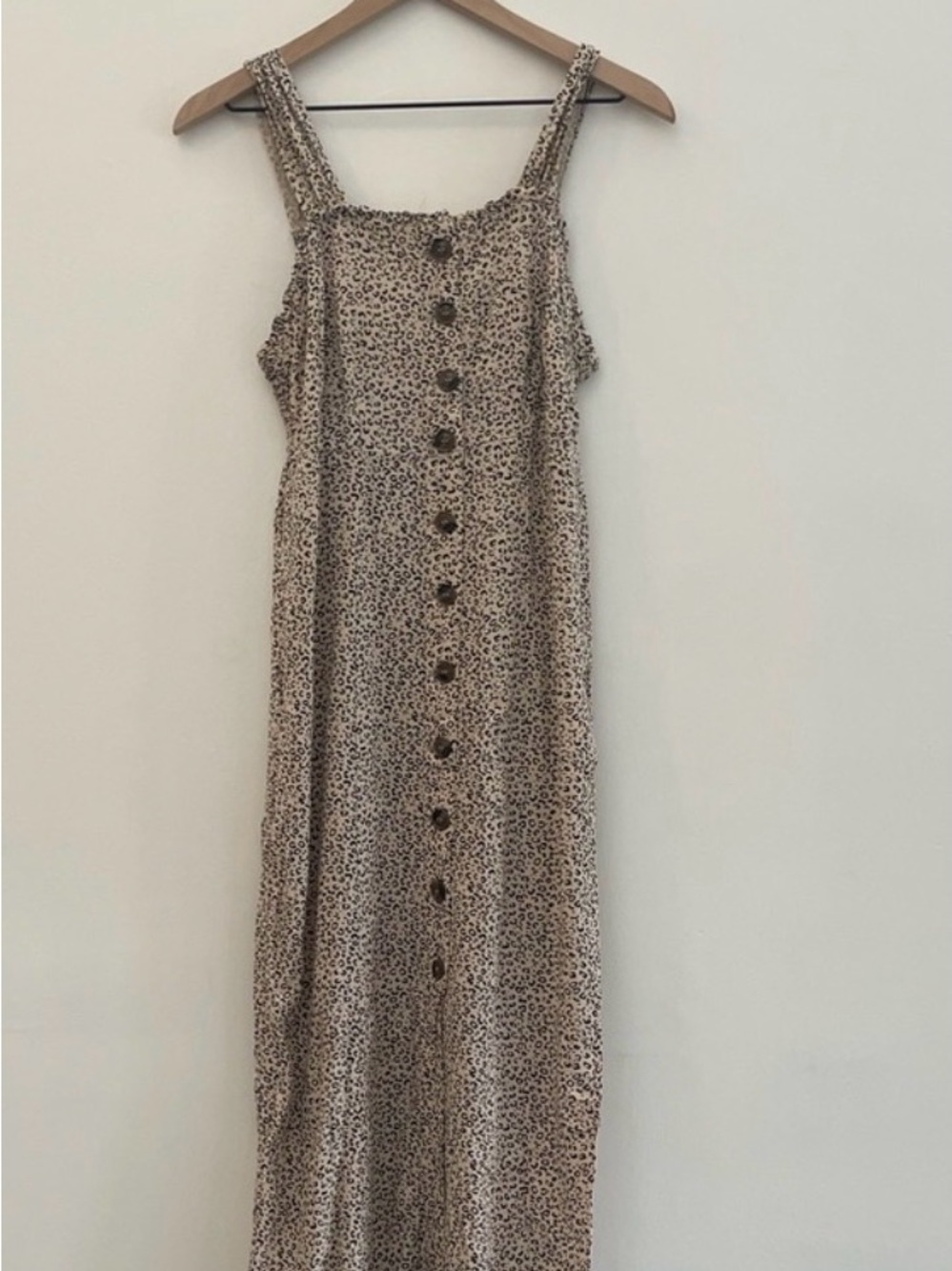 Sleeveless Button-Front Maxi Dress in Beige Leopard Print
